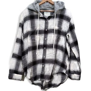 American Eagle Hooded Flannel Off White and Black/grey Women’s Size Medium
